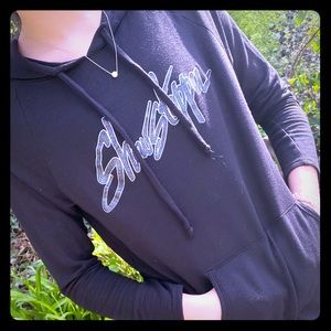 Showstopper hooded soft long sleeved T-shirt